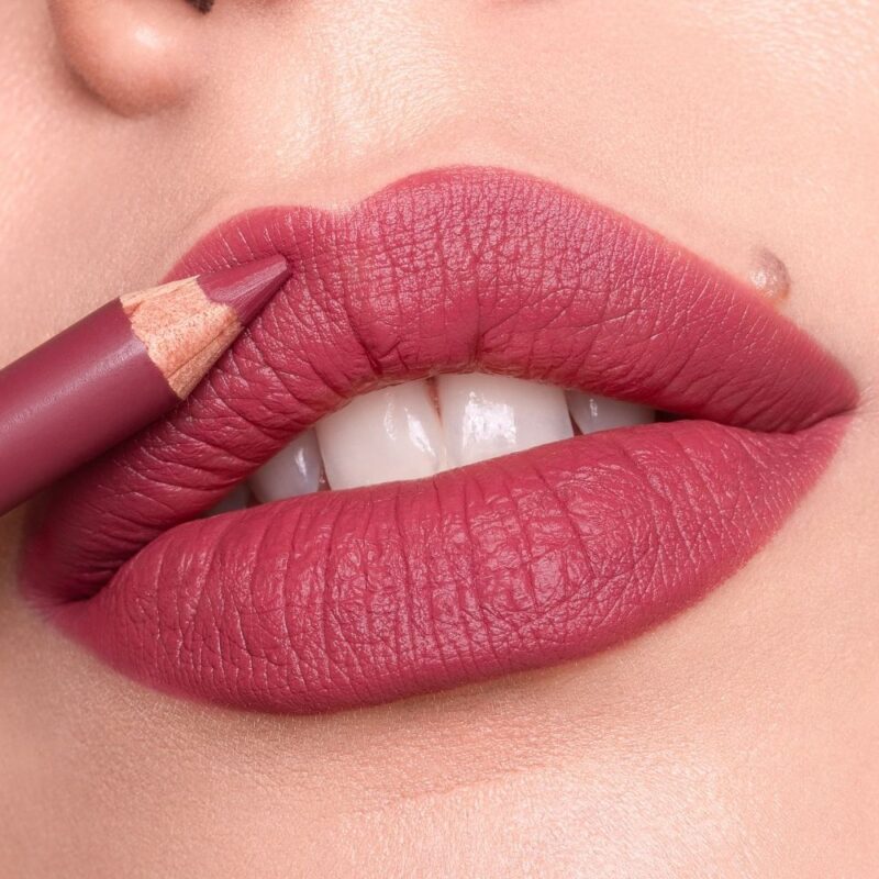 Even Lip Pencil WeMakeUp 06 Newberry Carmine